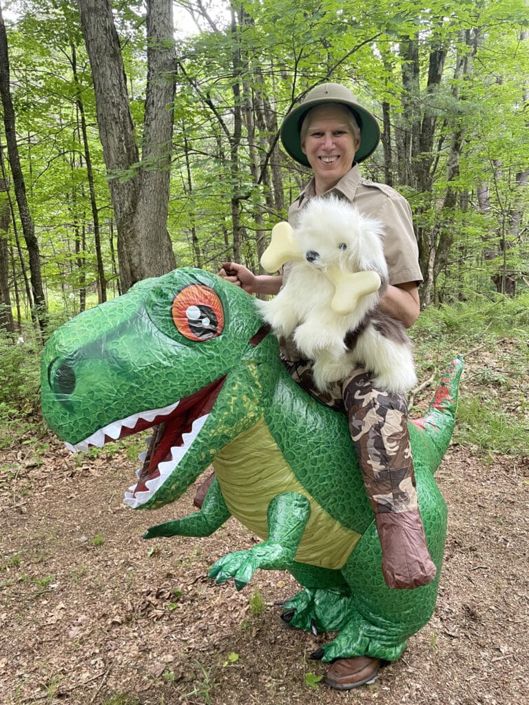 Safari Sam & Bentley ride Dino