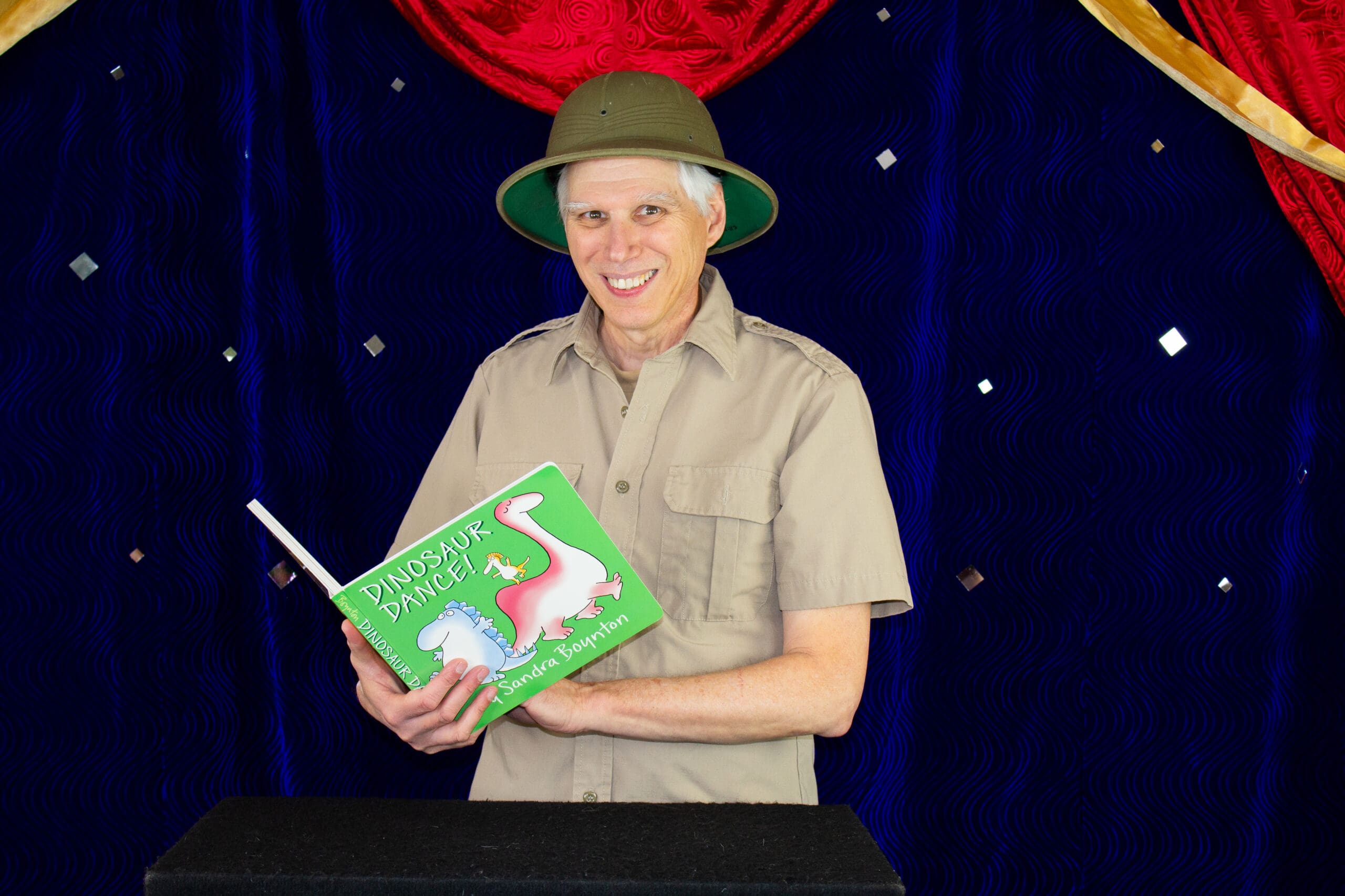 Safari Sam & Bentley ride Dino