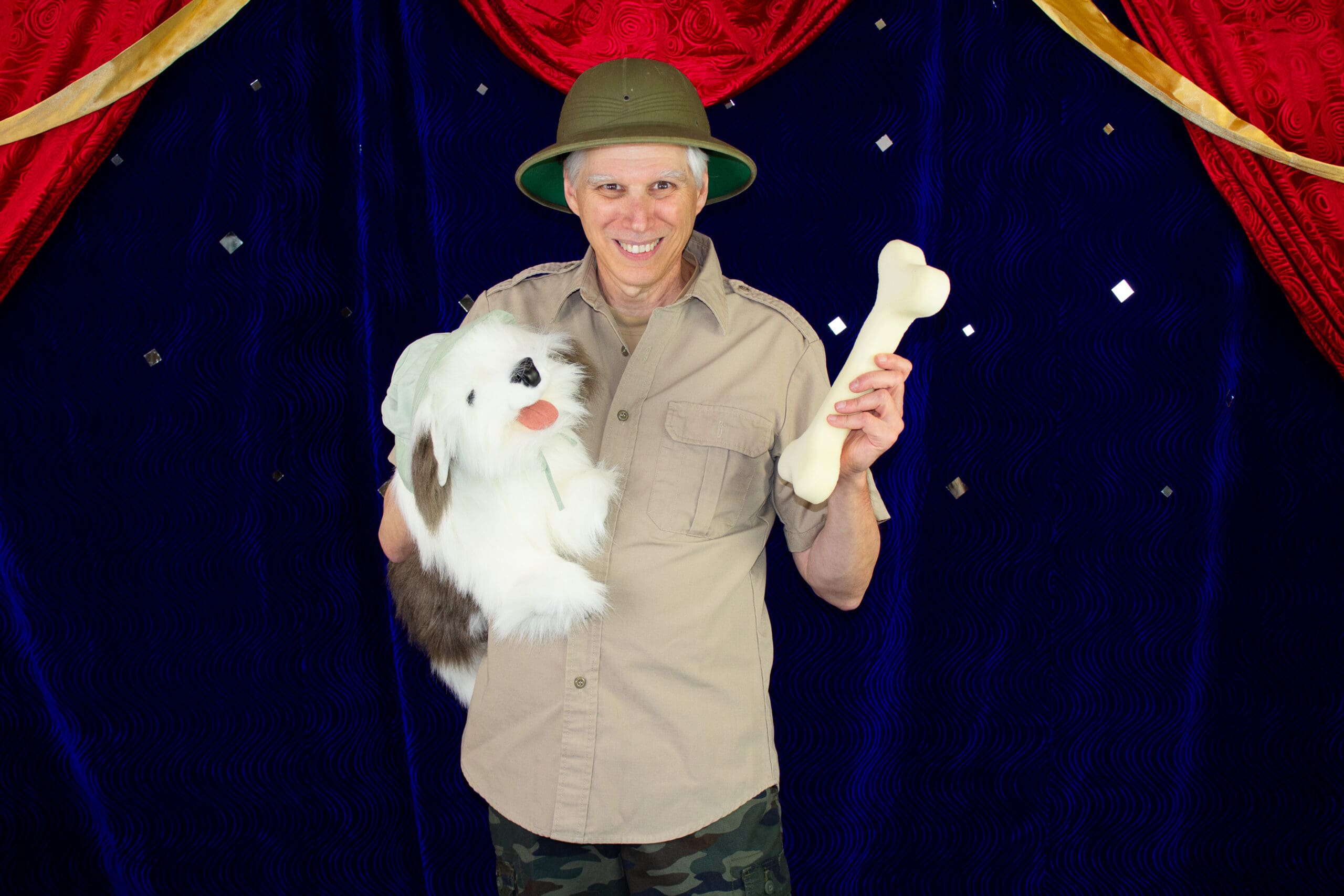 Safari Sam & Bentley ride Dino